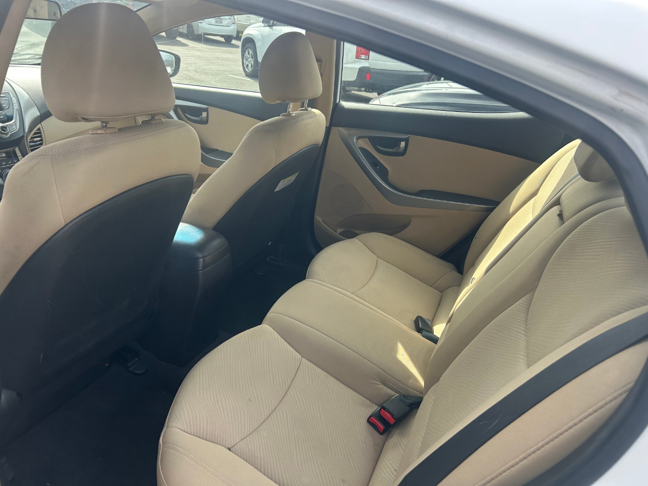 Hyundai Elantra Limited 2013