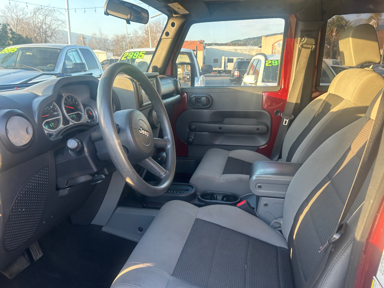 Jeep Wrangler Unlimited Sport 4WD 2010