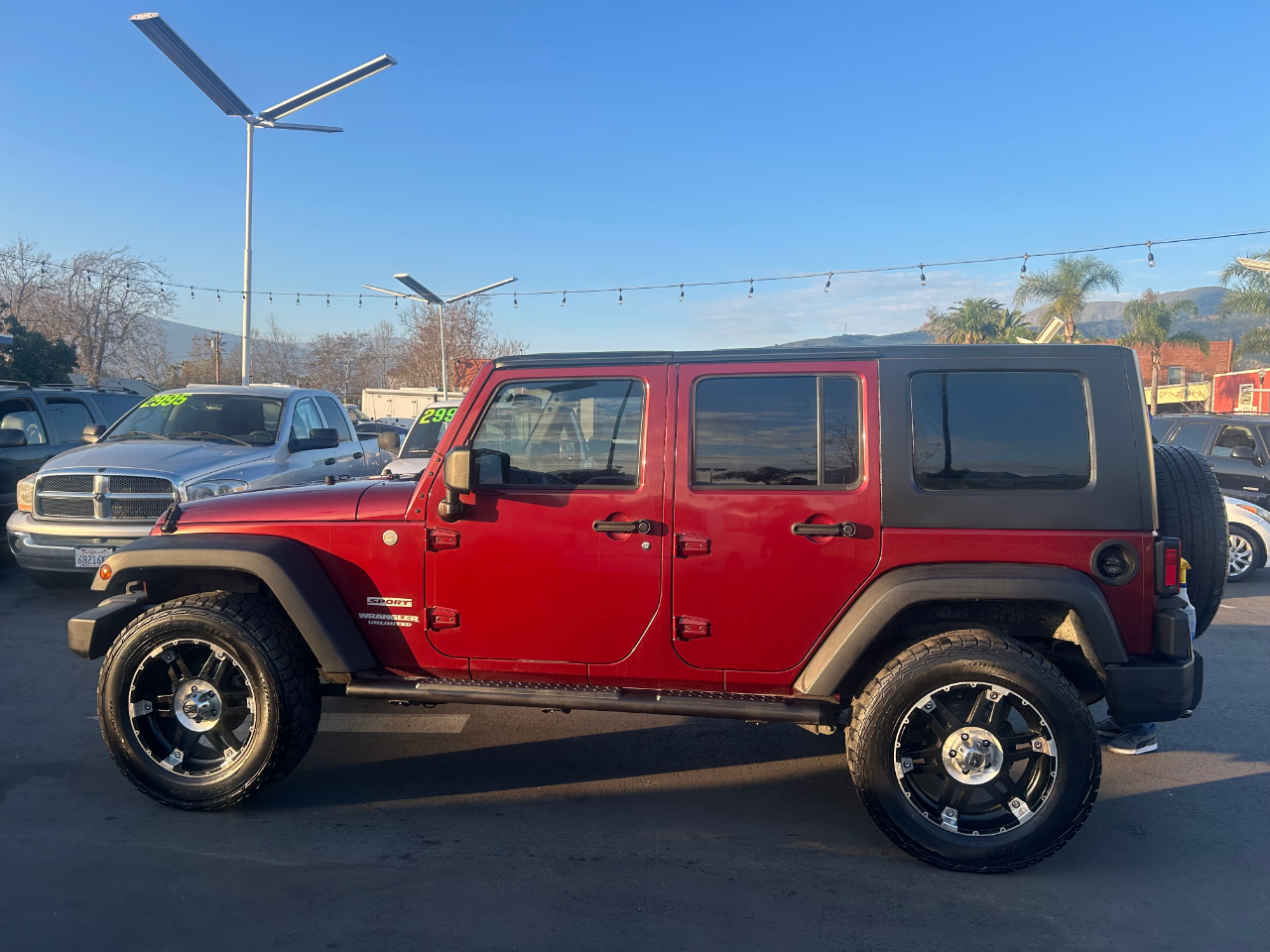 Jeep Wrangler Unlimited Sport 4WD 2010