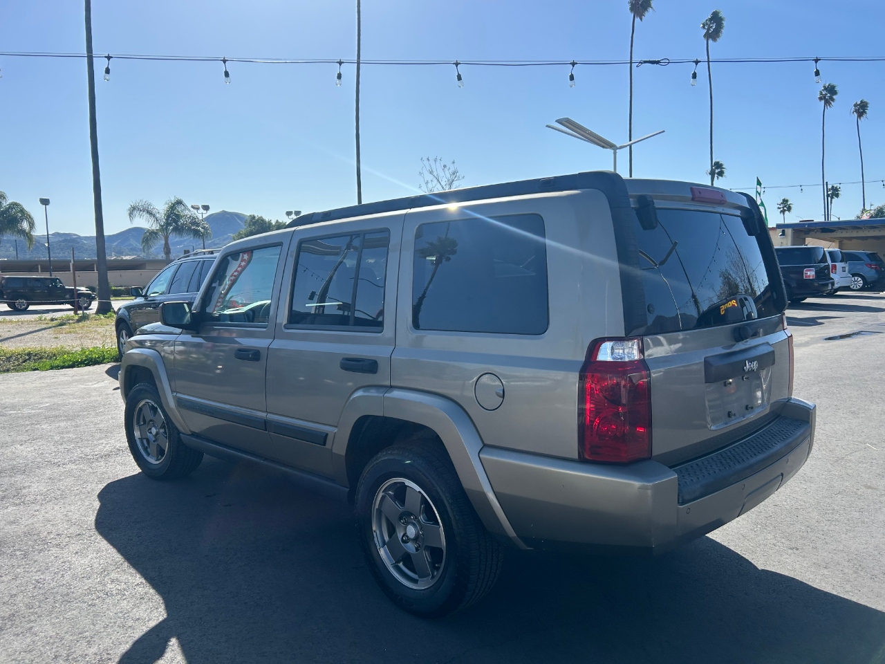 Jeep Commander 2WD 2006