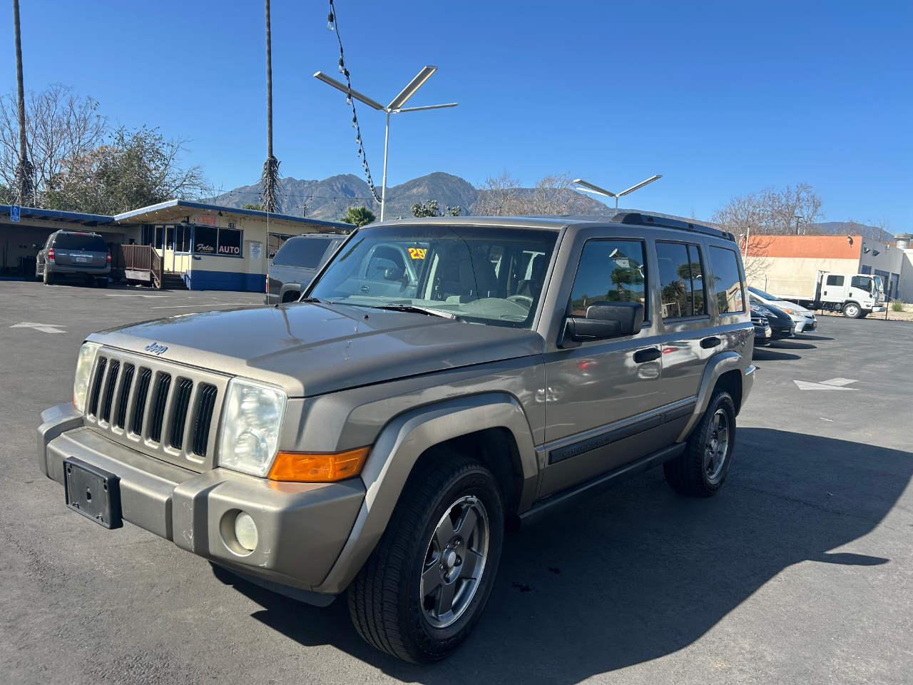 2006 Jeep Commander 2WD