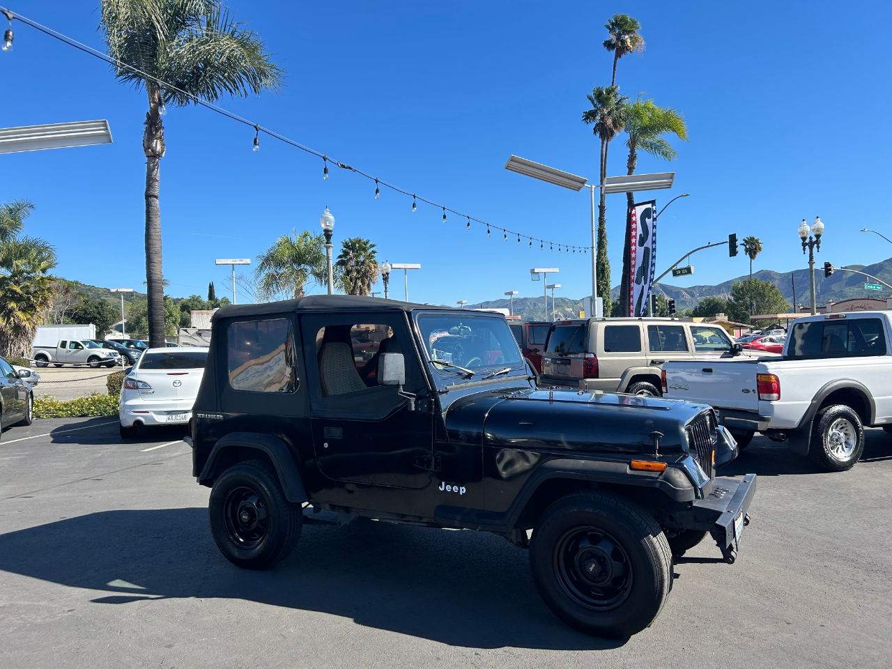 Jeep Wrangler SE 2D SUV 4WD 1990