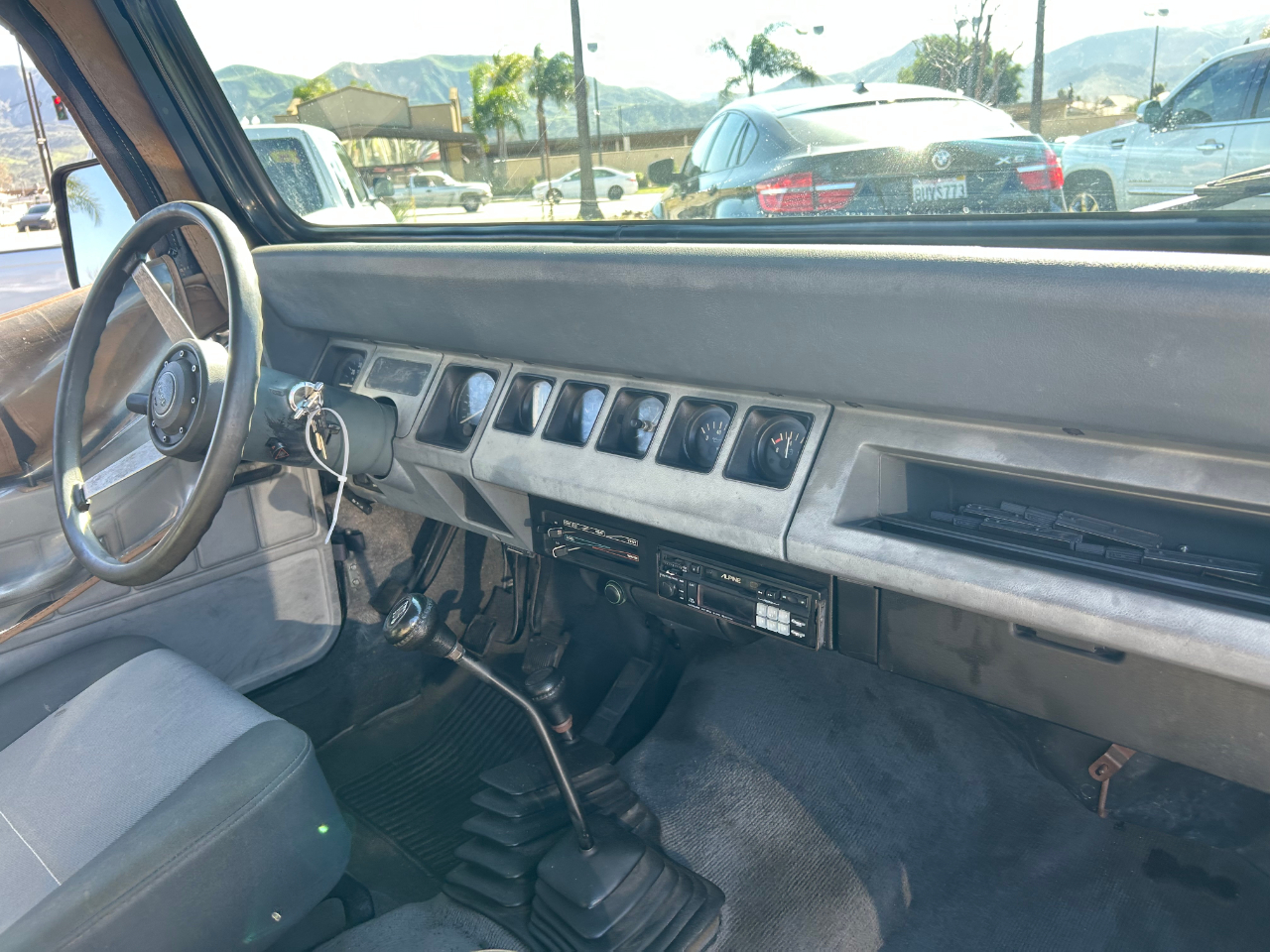 Jeep Wrangler SE 2D SUV 4WD 1990