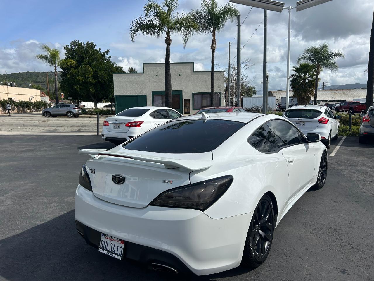 Hyundai Genesis Coupe 2.0T Auto 2013