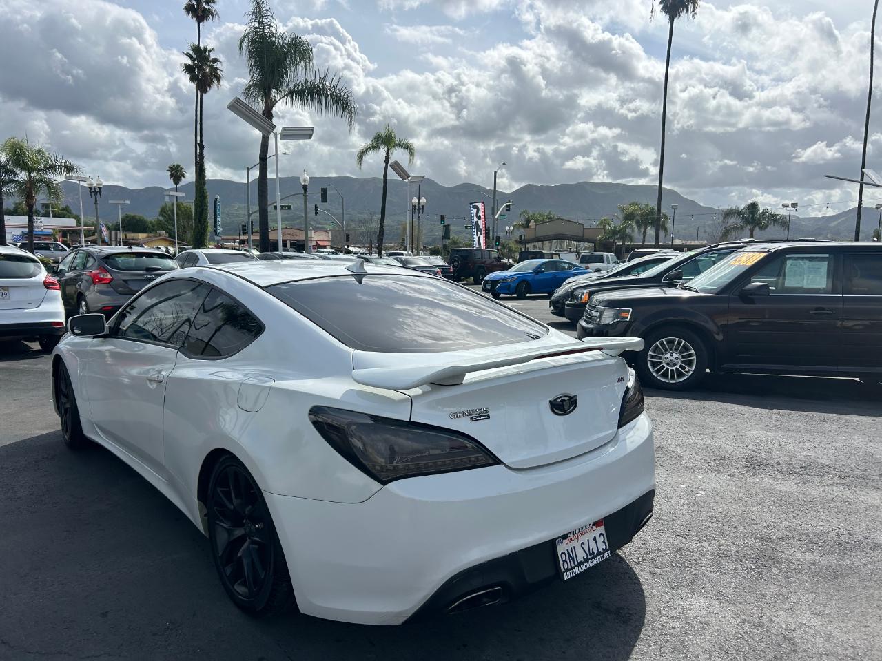 Hyundai Genesis Coupe 2.0T Auto 2013