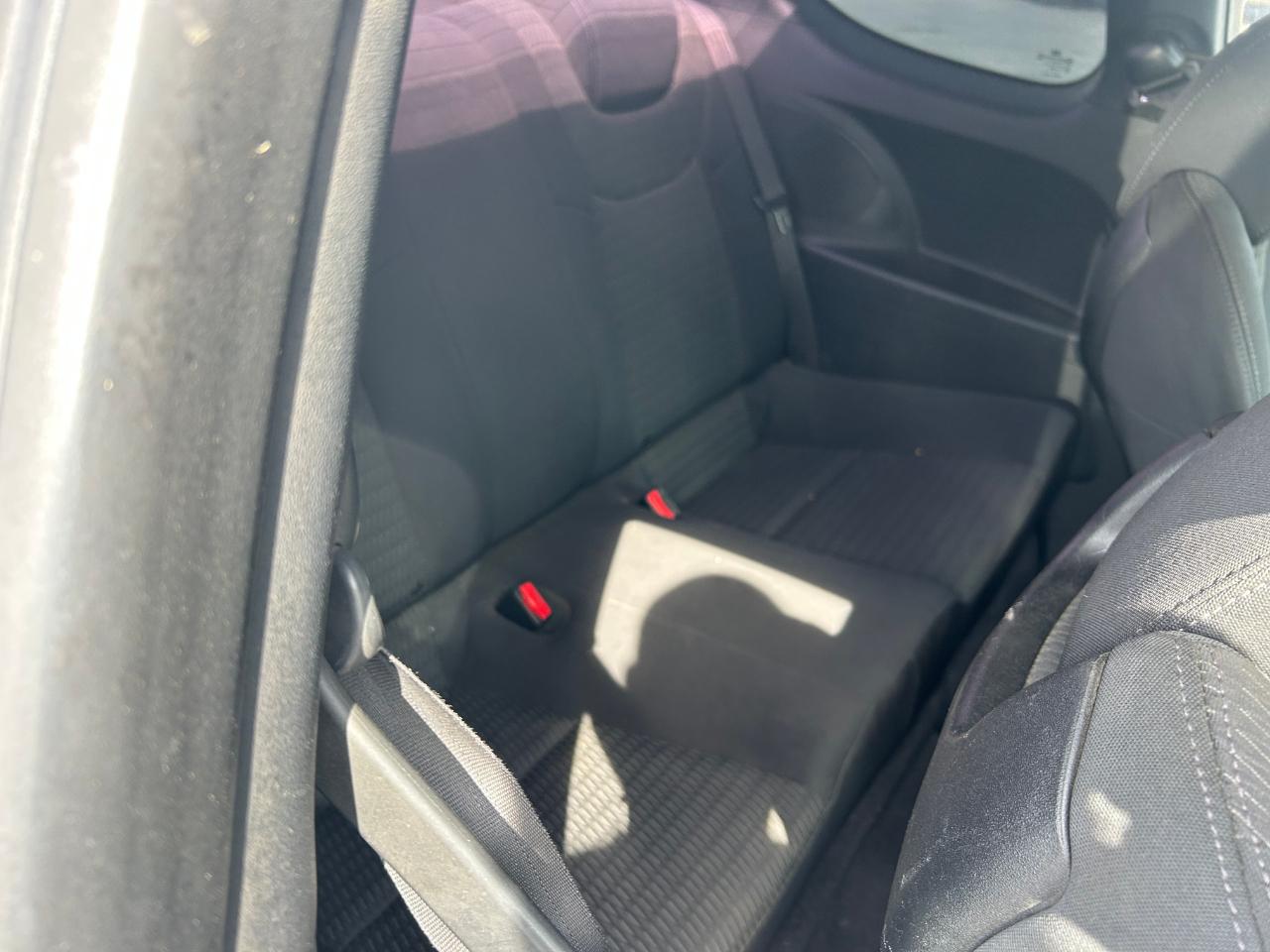 Hyundai Genesis Coupe 2.0T Auto 2013