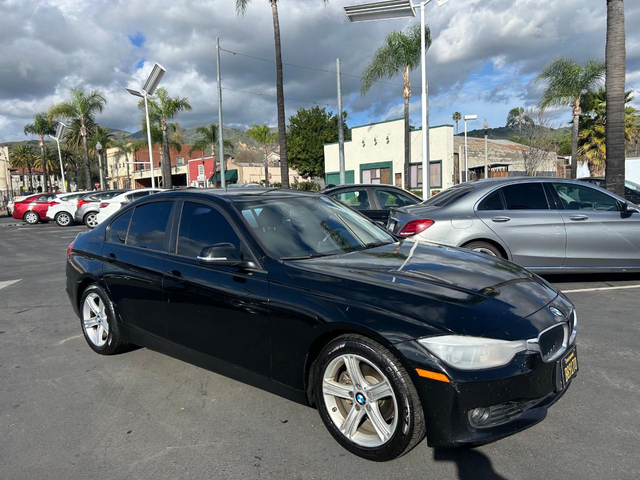 BMW 3-Series 328i Sedan 2012