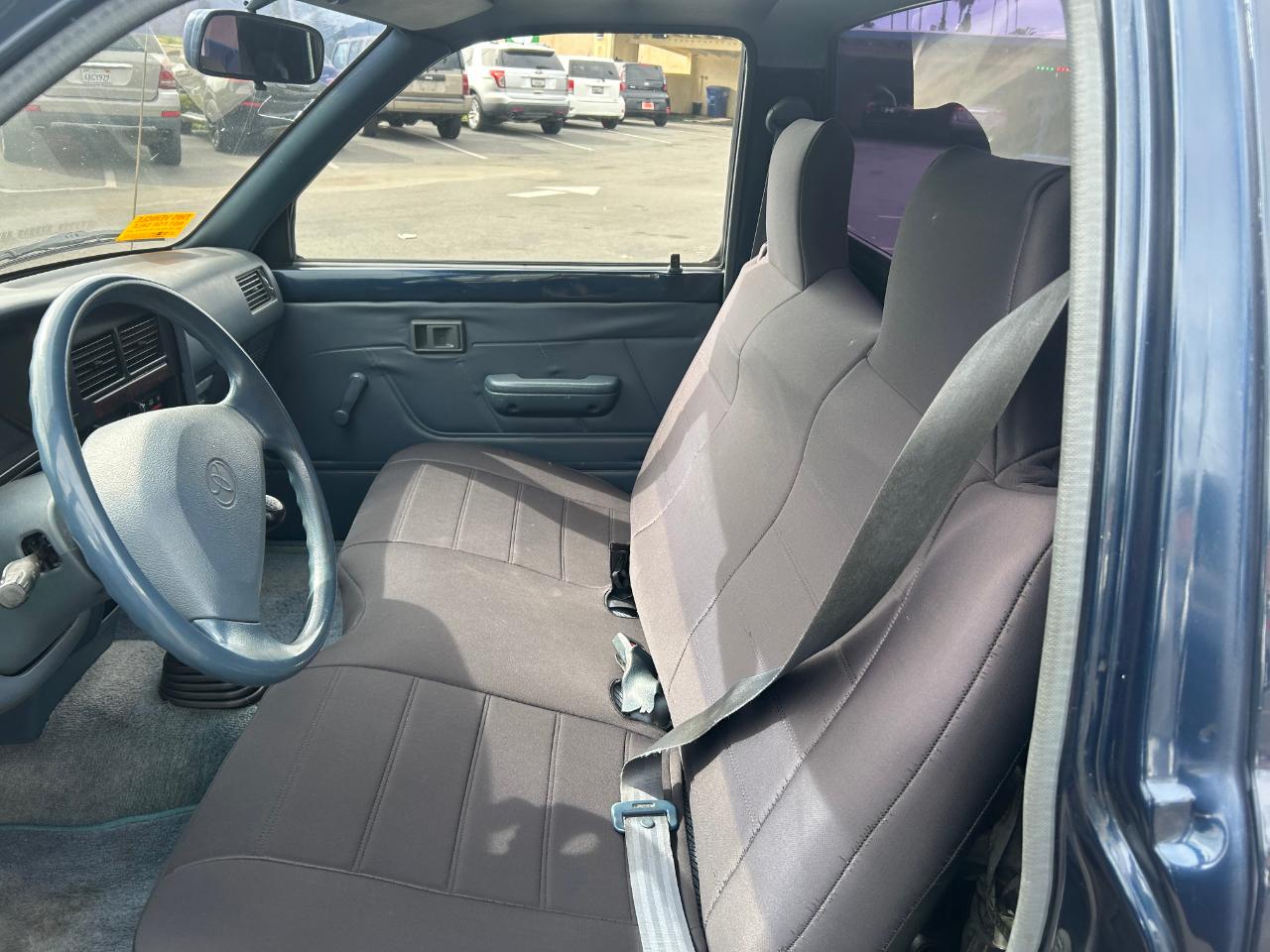 Toyota Pickup Reg. Cab 2WD 1993