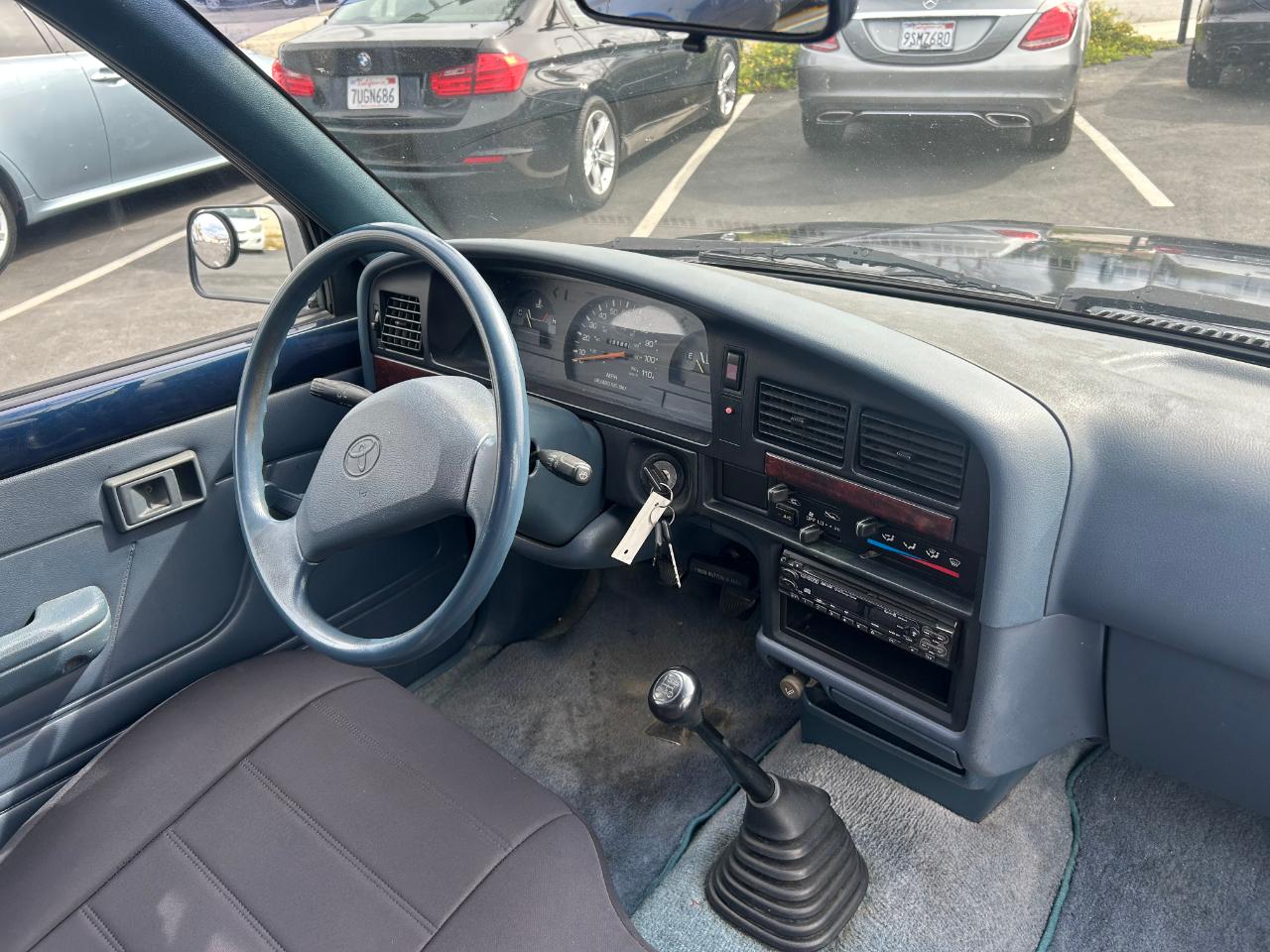 Toyota Pickup Reg. Cab 2WD 1993