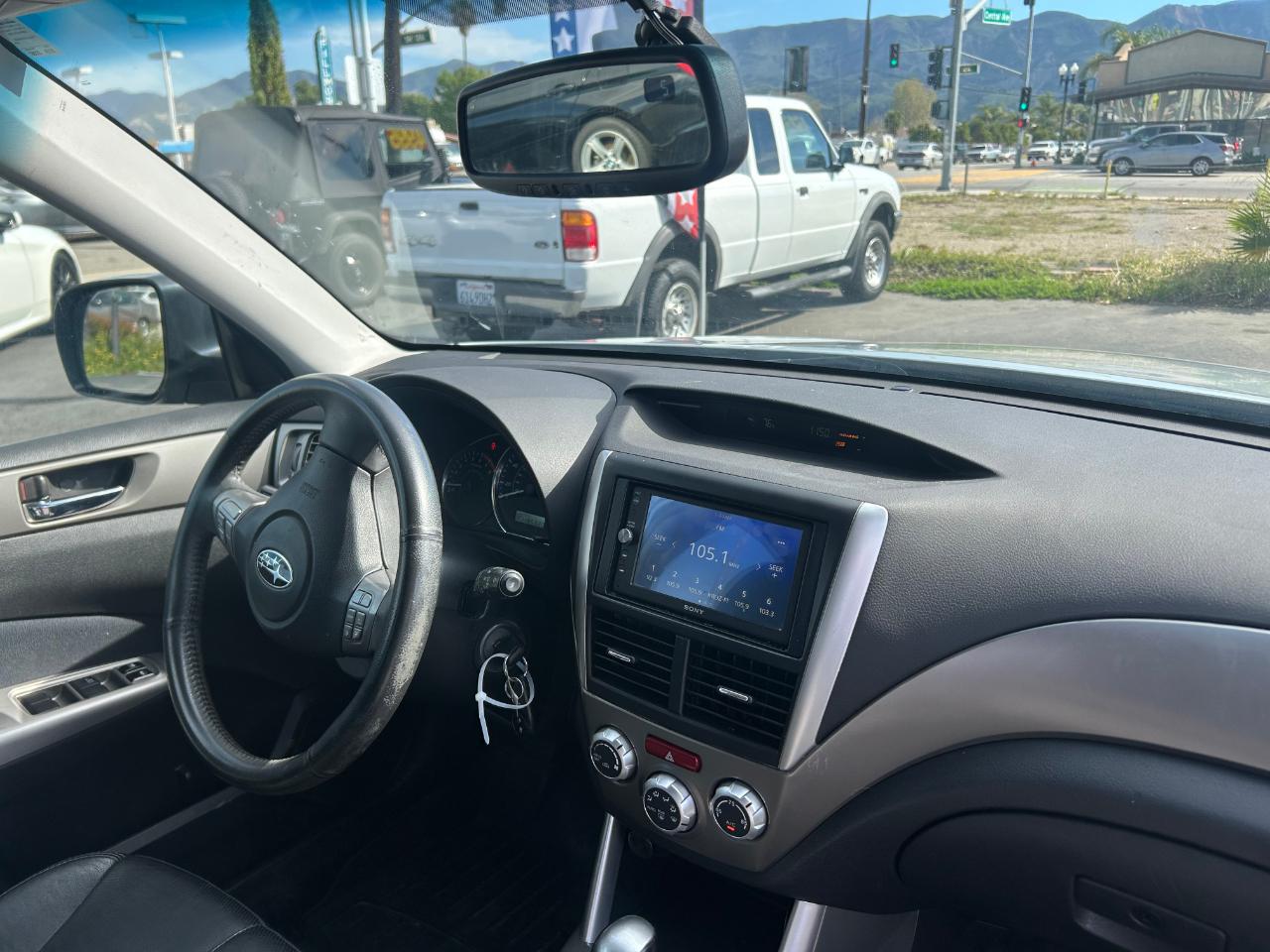 Subaru Forester 2.5X Limited 2010