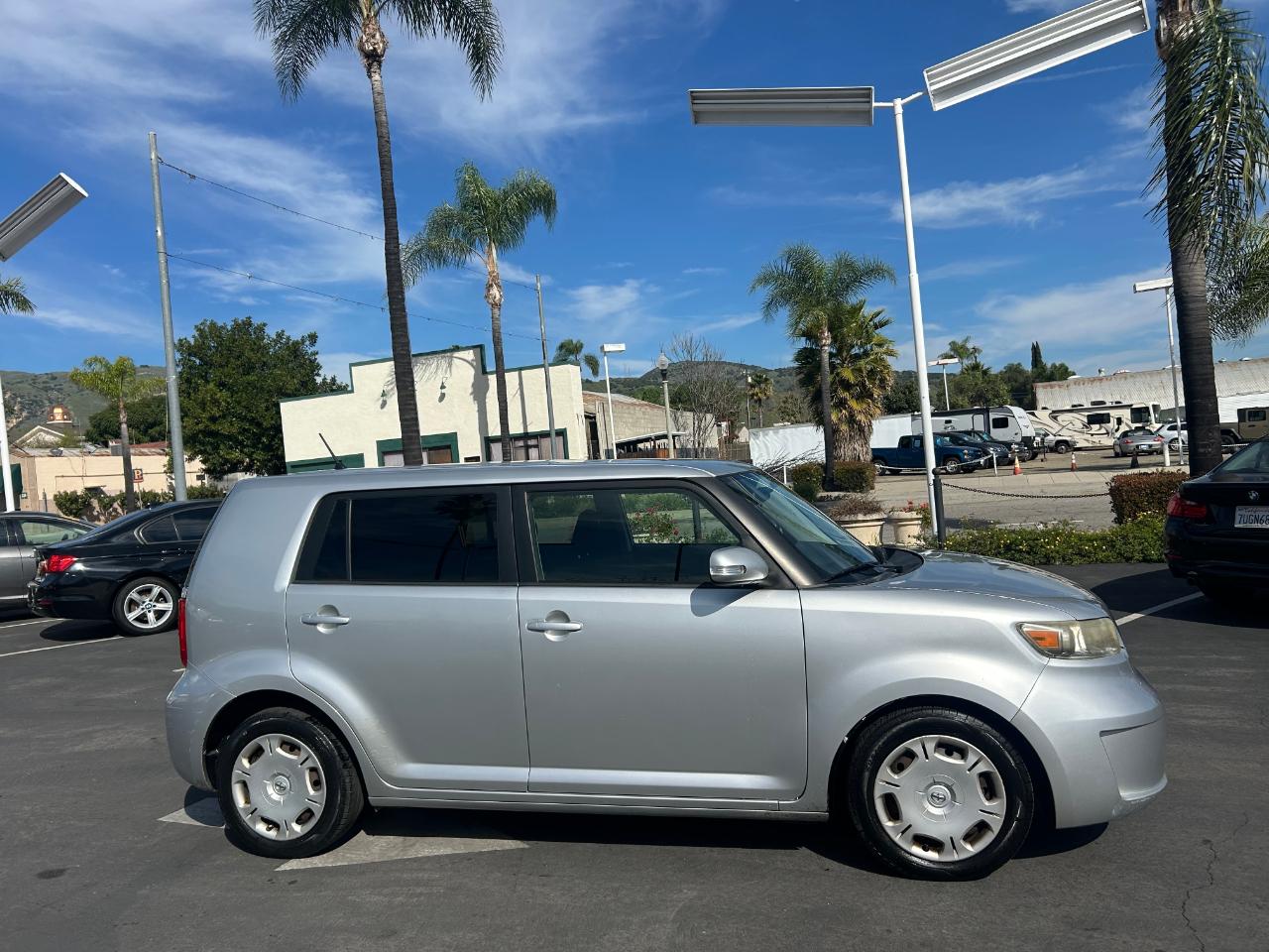 Scion xB Wagon 2009