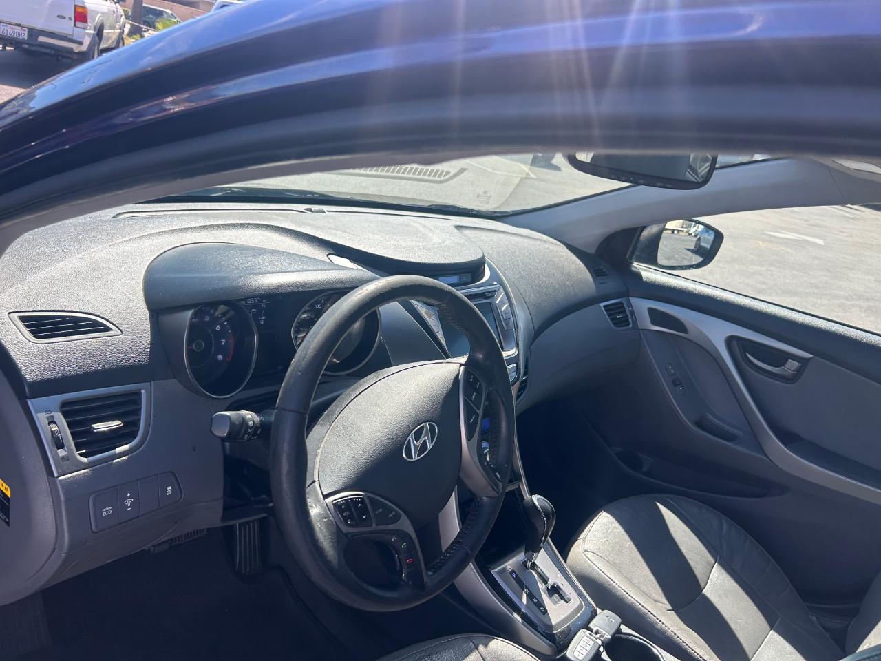 Hyundai Elantra Limited 2013