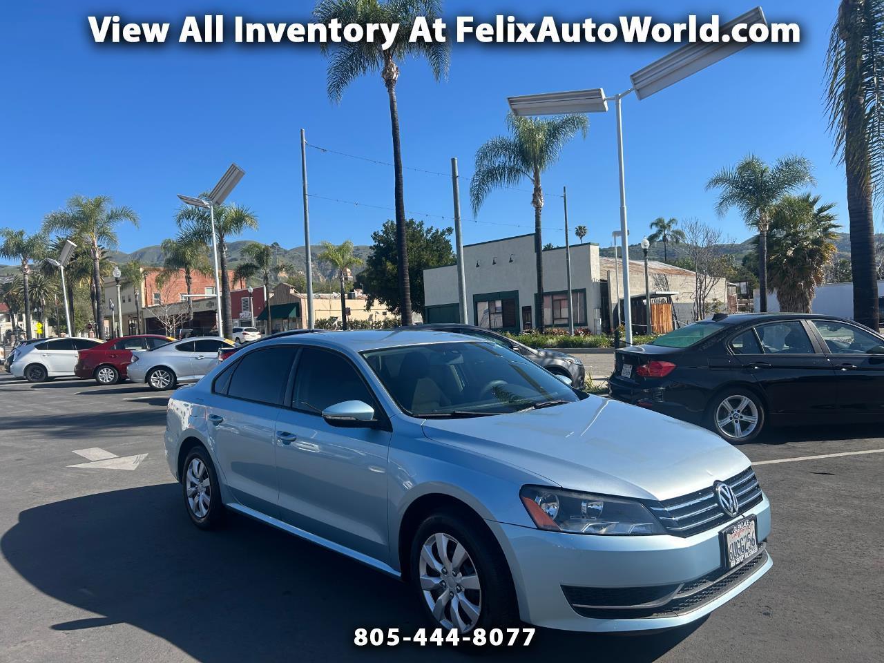 Volkswagen Passat 2.5L S W/Appearance 2012