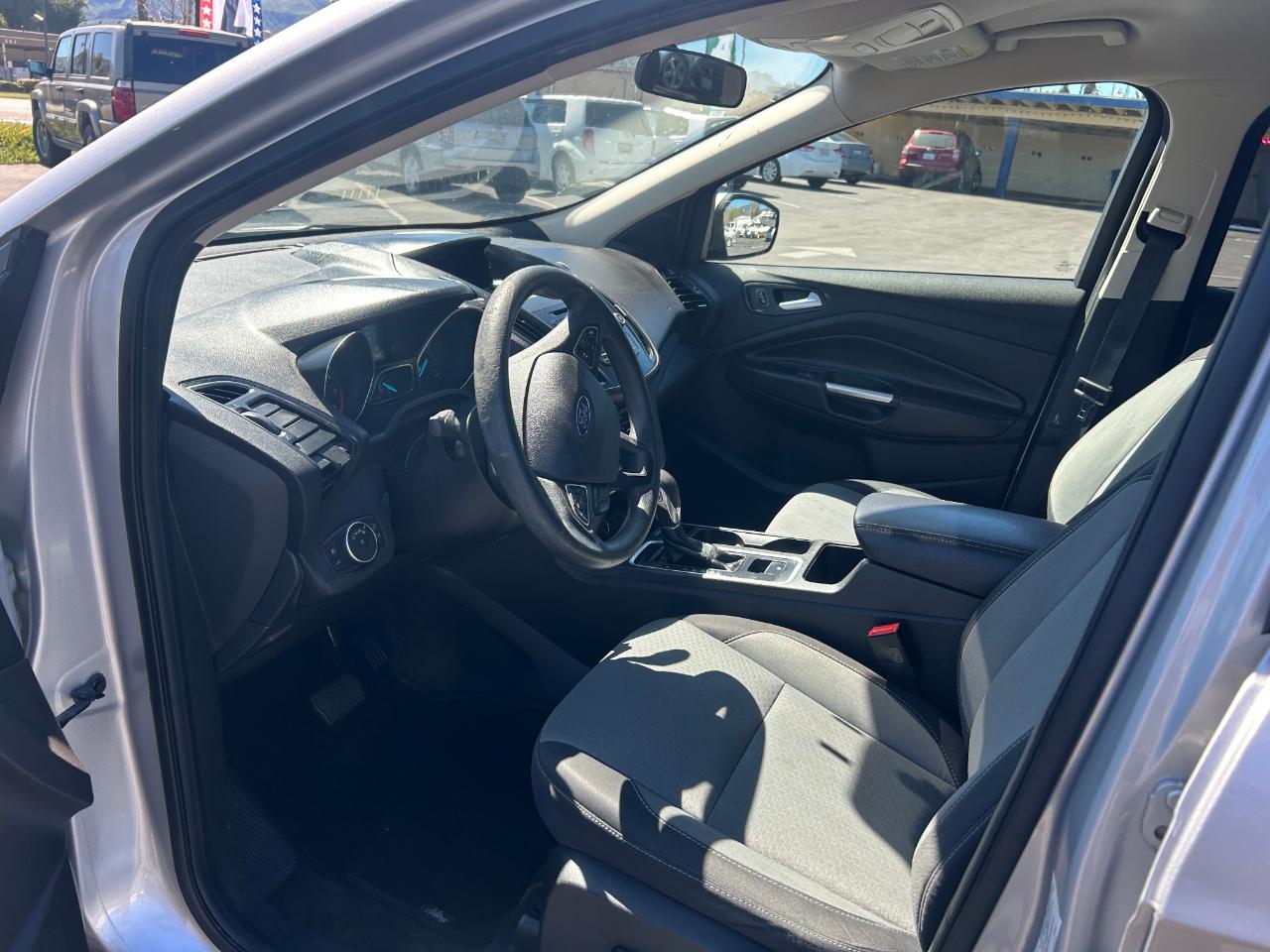 Ford Escape SE FWD 2018