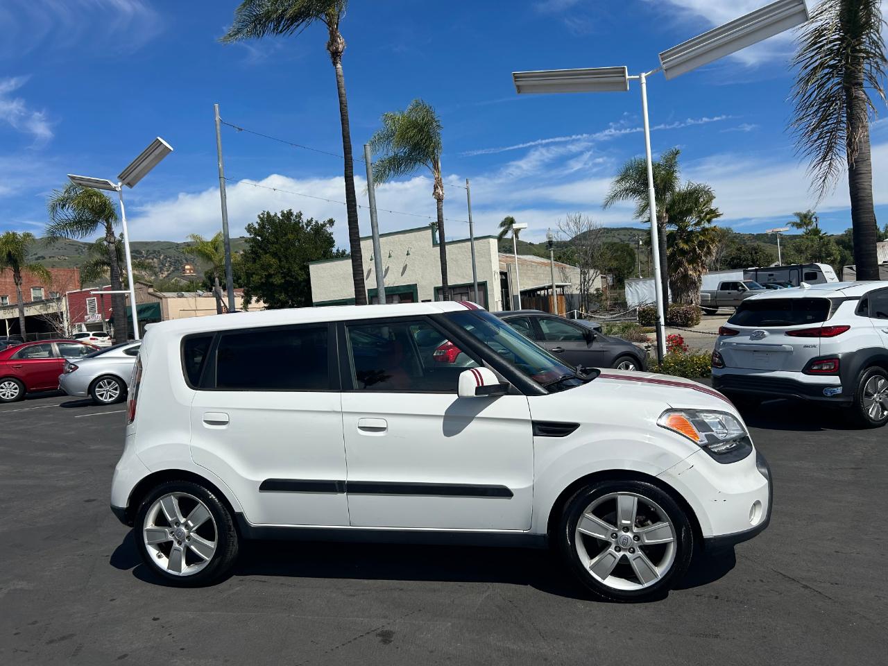 Kia Soul + 2010