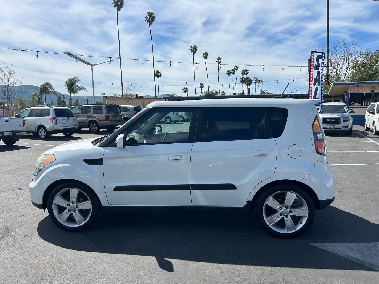 Kia Soul + 2010