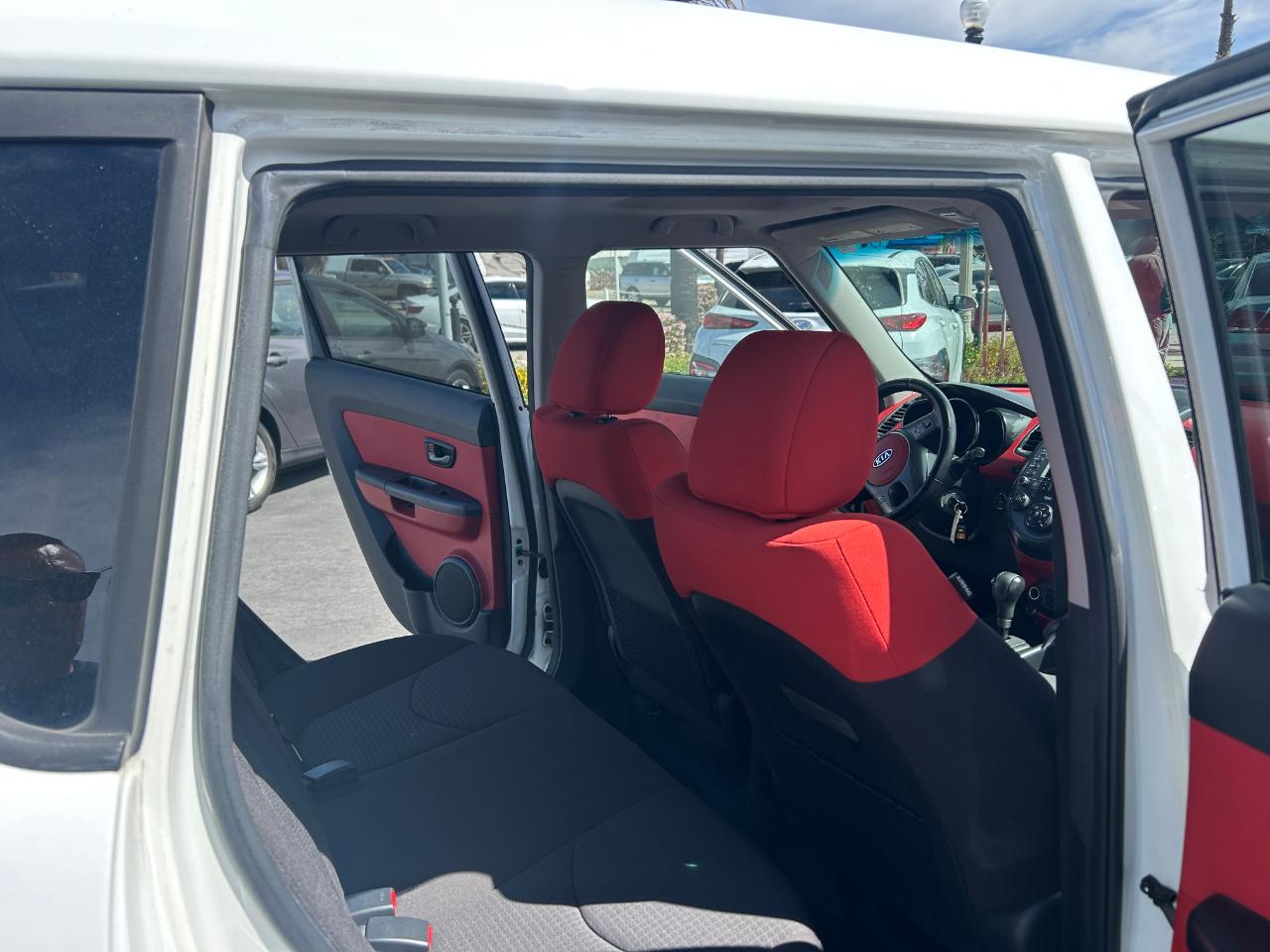 Kia Soul + 2010