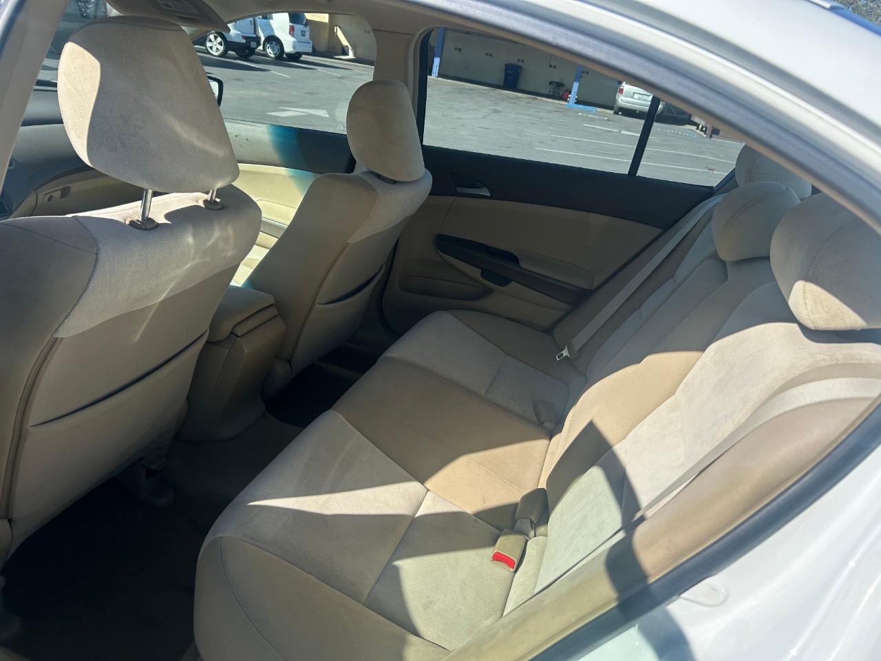 Honda Accord LX-P Sedan AT 2009