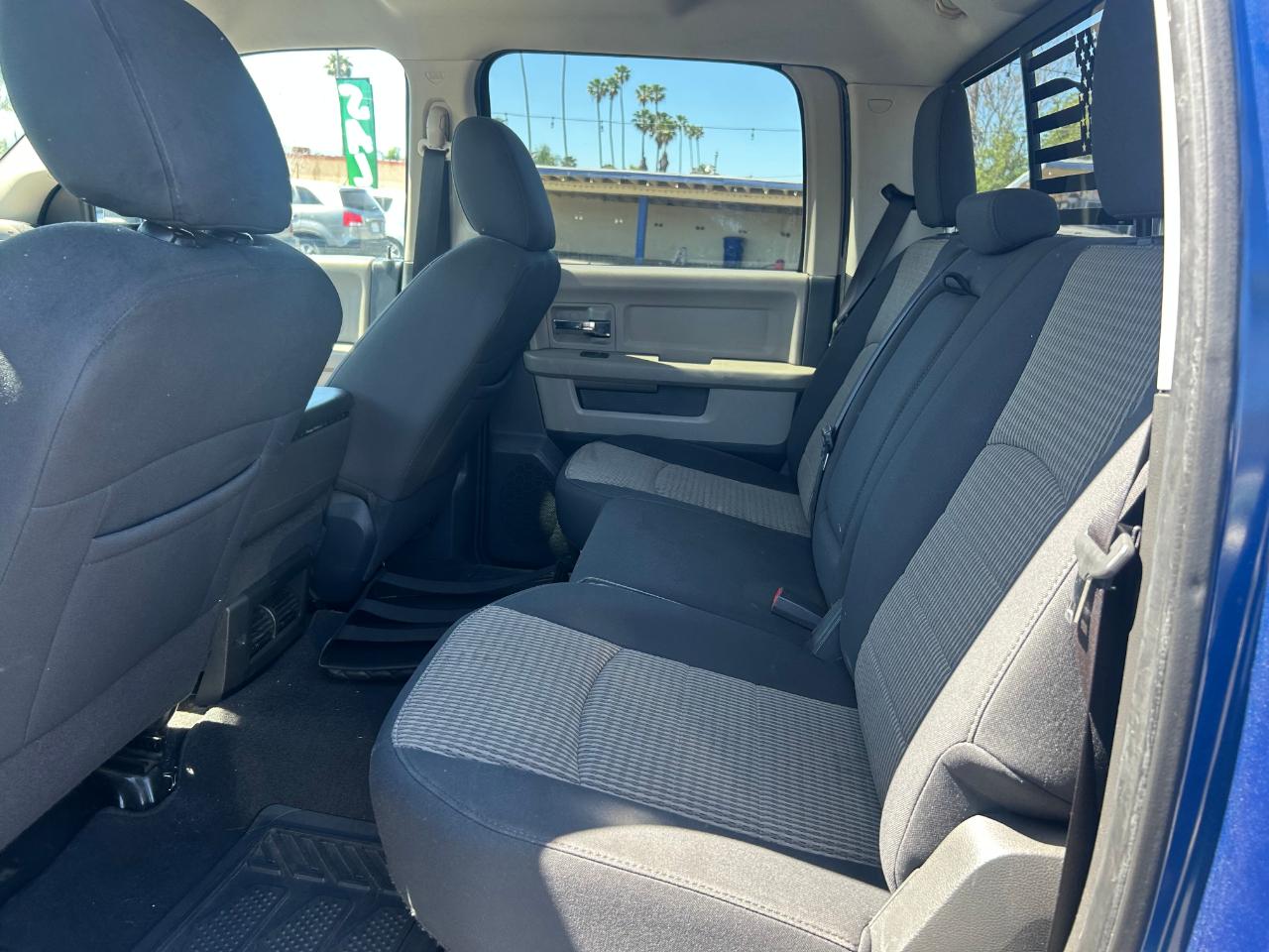 RAM 1500 ST Crew Cab 2WD 2011