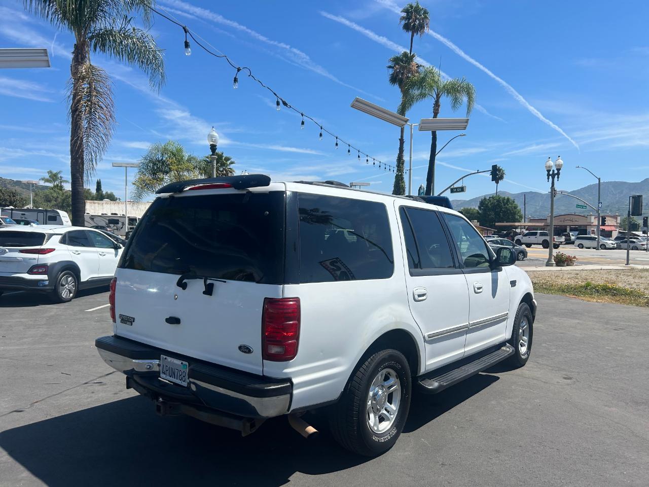 Ford Expedition XLT 2WD 2001