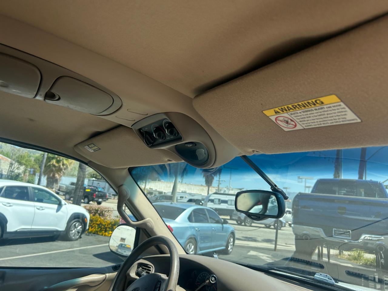 Ford Expedition XLT 2WD 2001