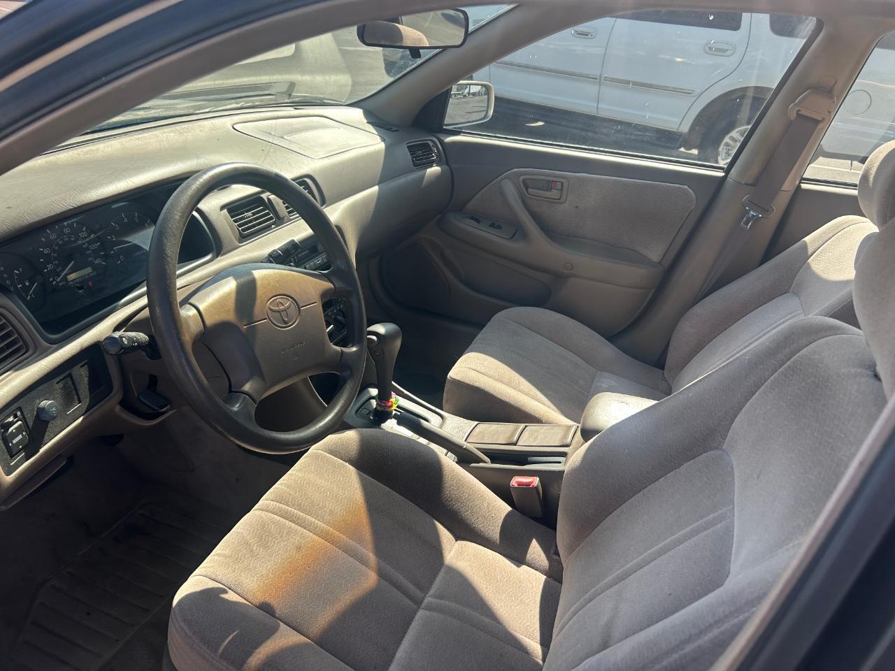 Toyota Camry CE 1997