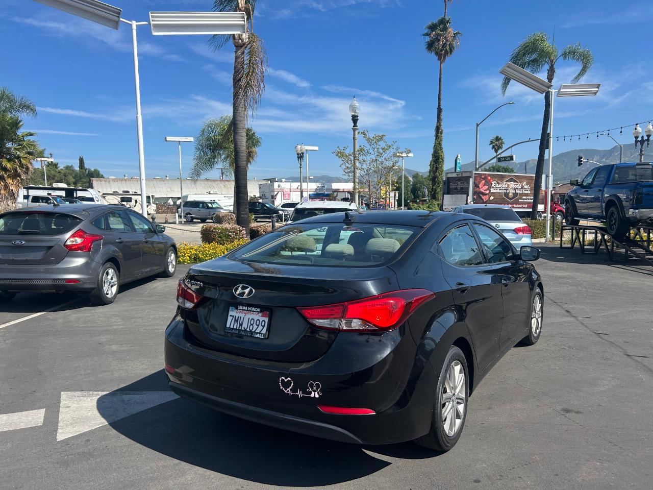 Hyundai Elantra SE 6AT 2016