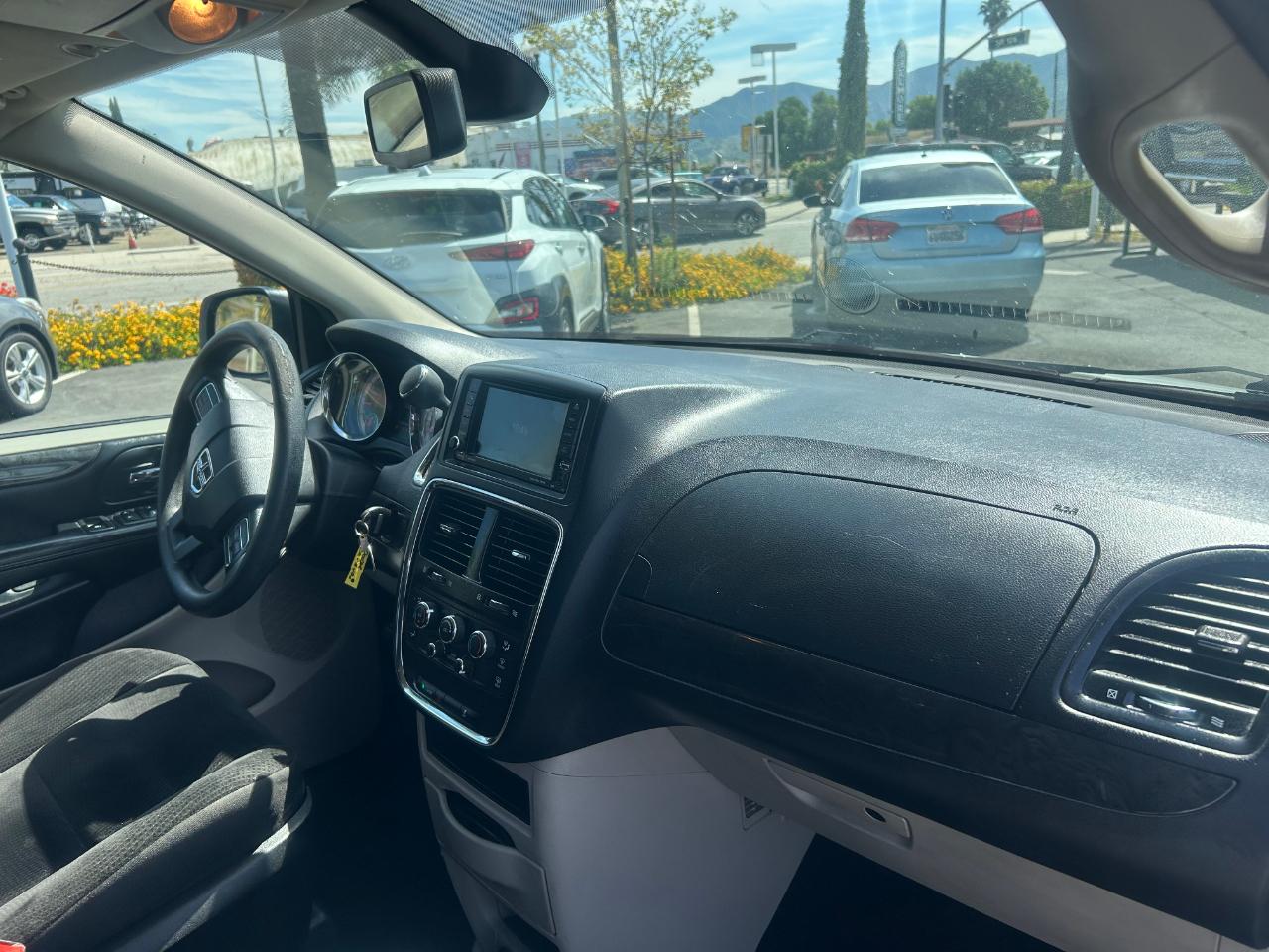 Dodge Grand Caravan SE 2019