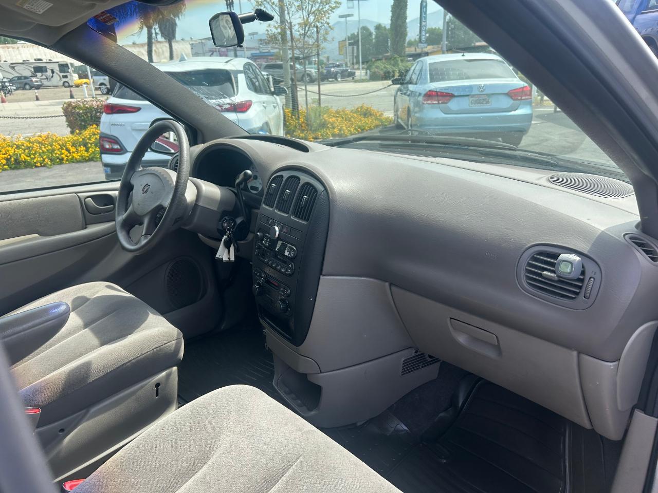 Dodge Caravan Sport 2002