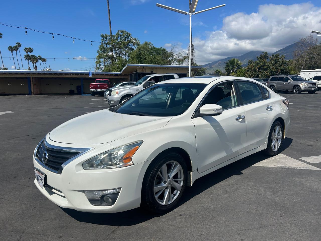 Nissan Altima 4dr Sdn I4 2.5 SV 2015