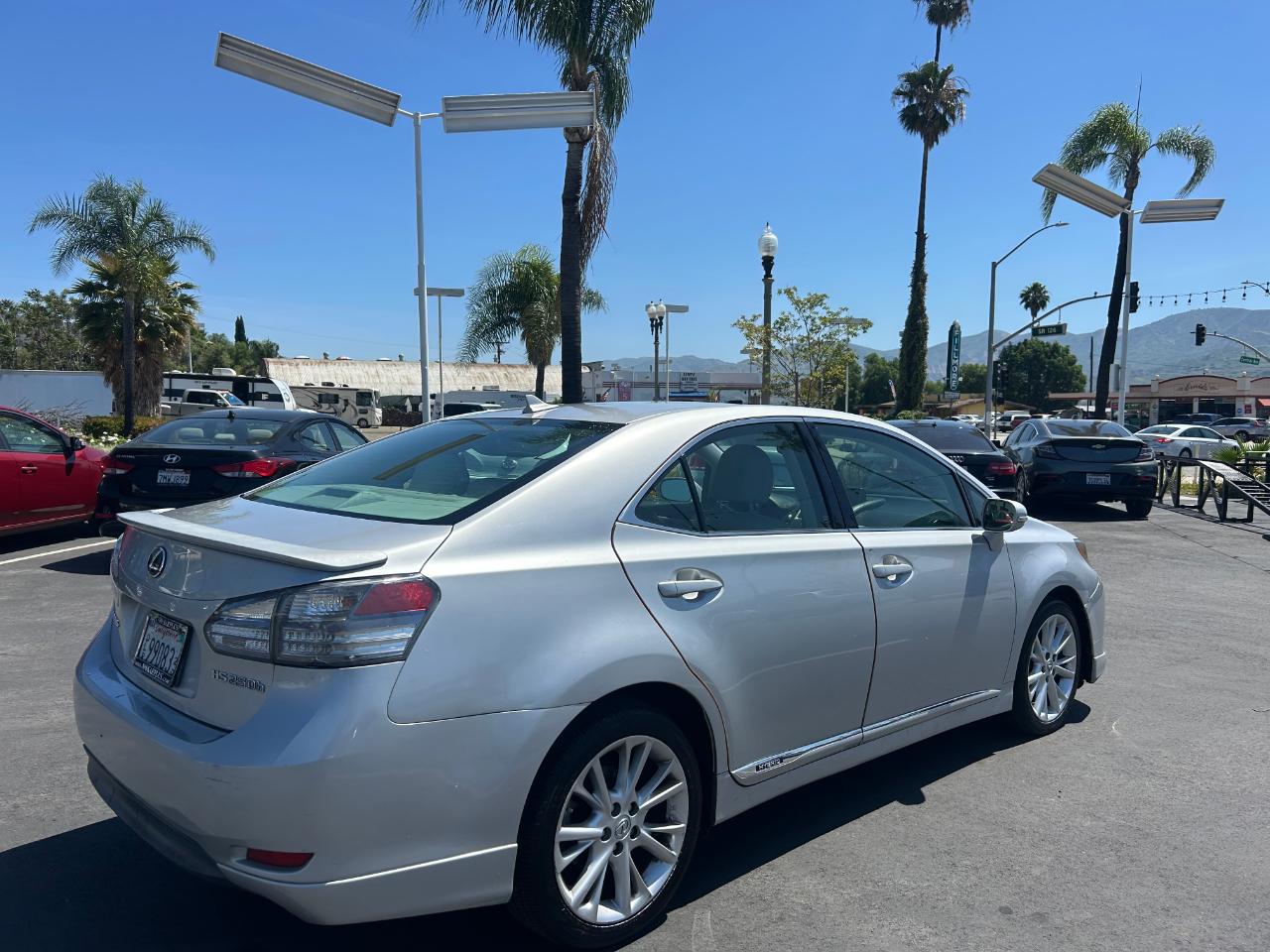 Lexus HS 250h 4dr Sdn Hybrid 2010