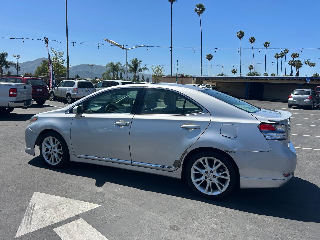 Lexus HS 250h 4dr Sdn Hybrid 2010
