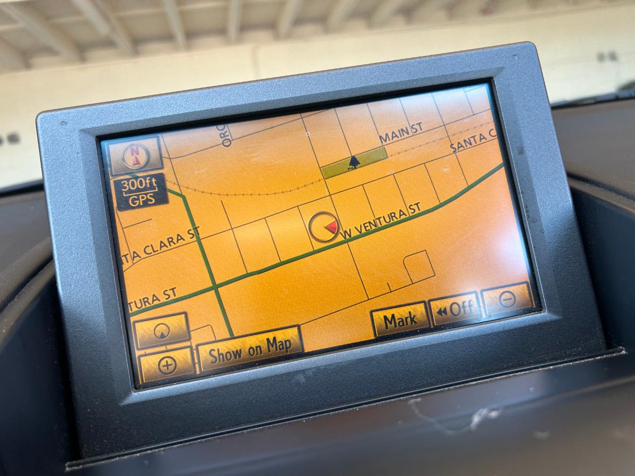 Lexus HS 250h 4dr Sdn Hybrid 2010