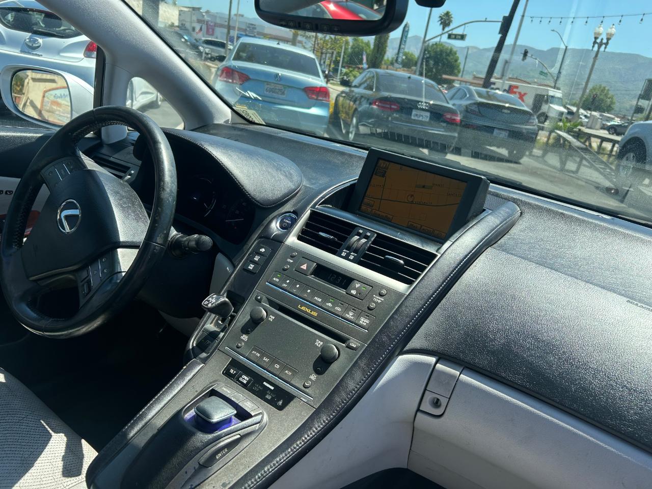 Lexus HS 250h 4dr Sdn Hybrid 2010