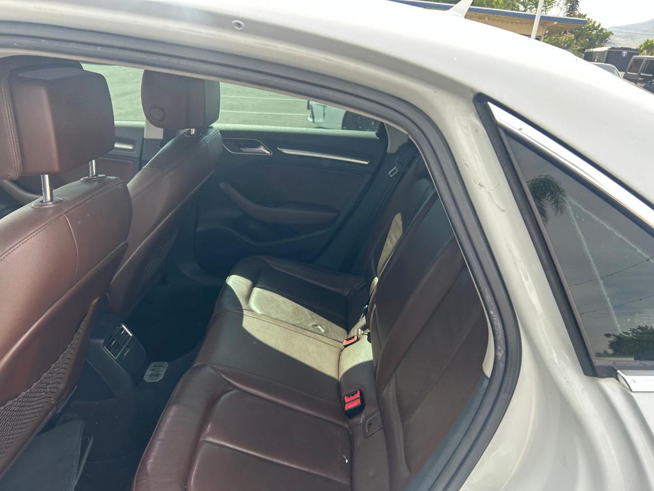 Audi A3 4dr Sdn FWD 2.0 TDI Premium 2015