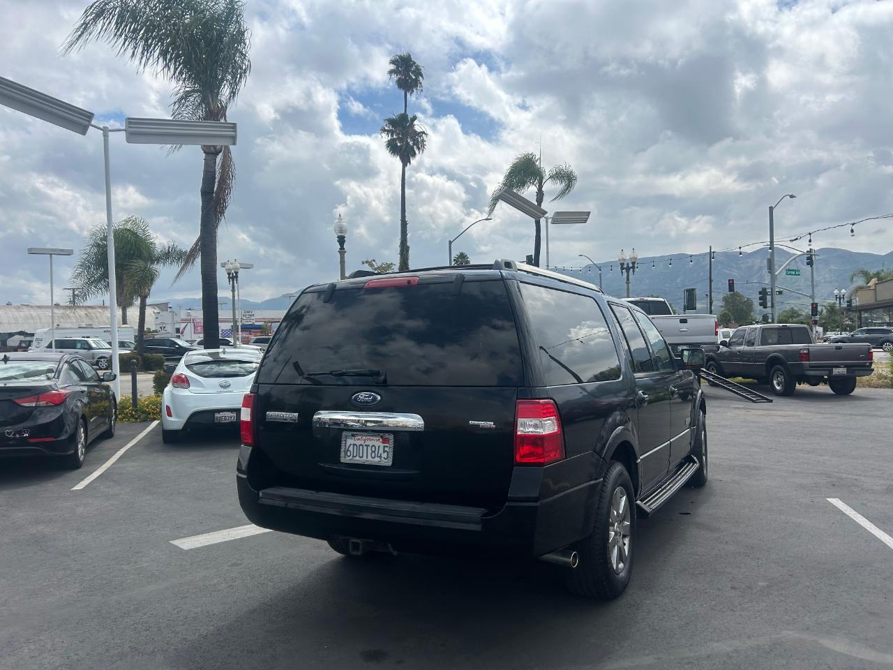 Ford Expedition EL 2WD 4dr Limited 2008