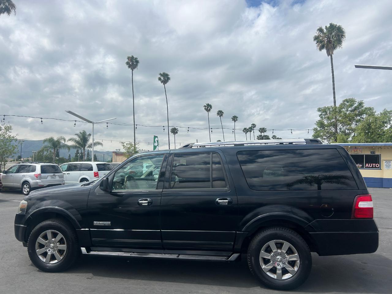 Ford Expedition EL 2WD 4dr Limited 2008