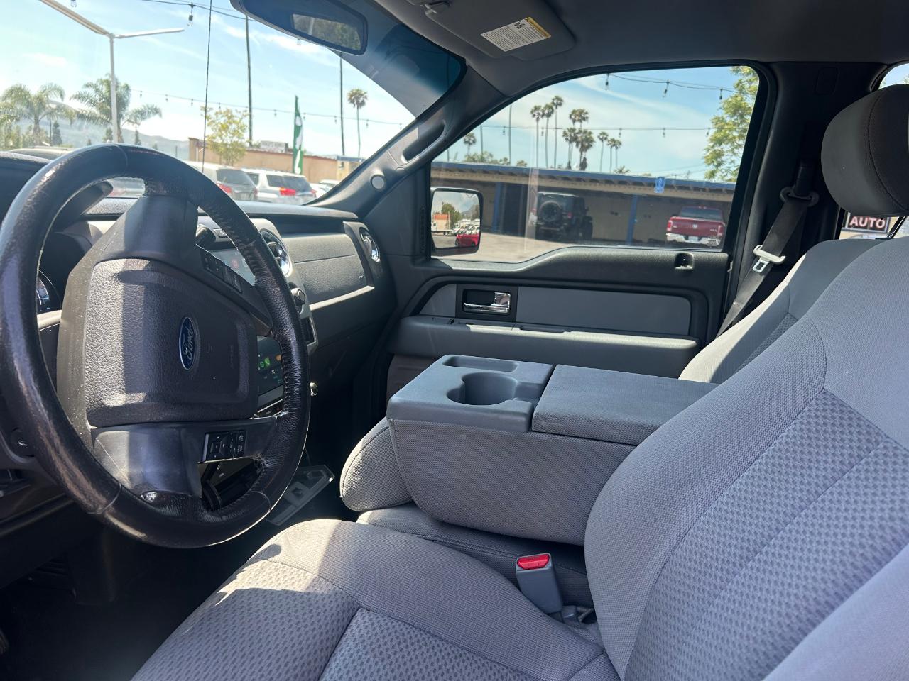 Ford F-150 4WD SuperCrew 145" King Ranch 2014