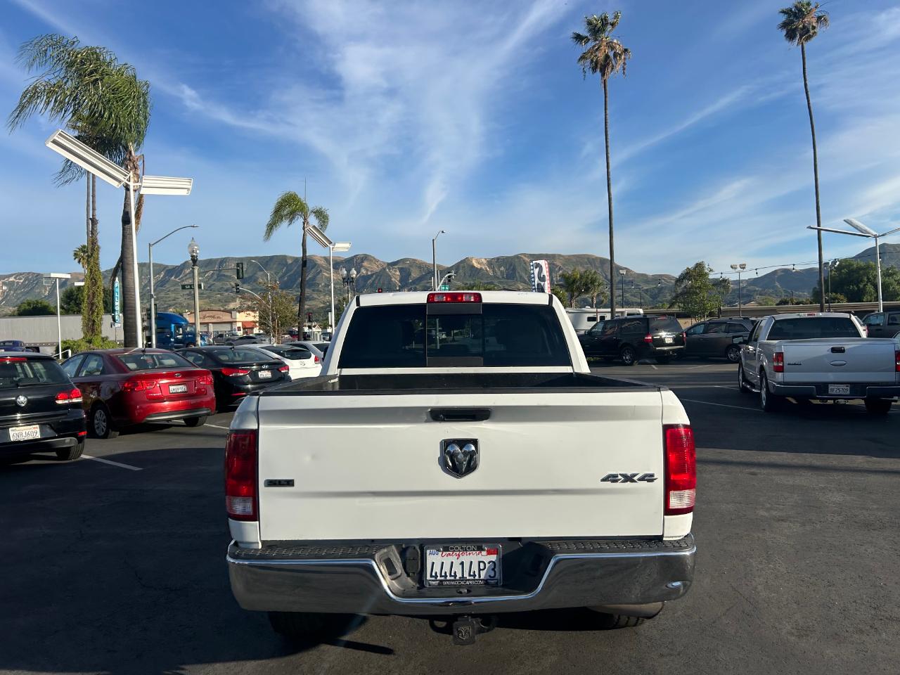 RAM 1500 Classic SLT 4x4 Crew Cab 5'7" Box 2019