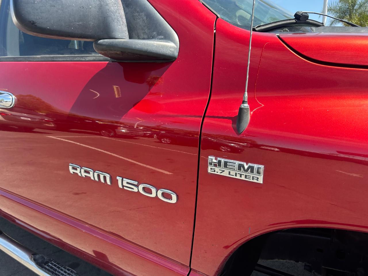 Dodge Ram 1500 4WD Quad Cab 140.5" SLT 2007