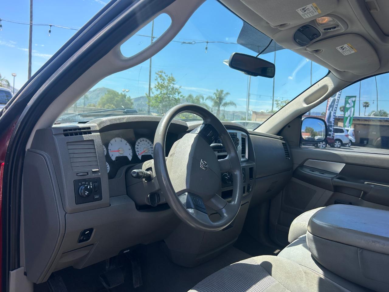 Dodge Ram 1500 4WD Quad Cab 140.5" SLT 2007