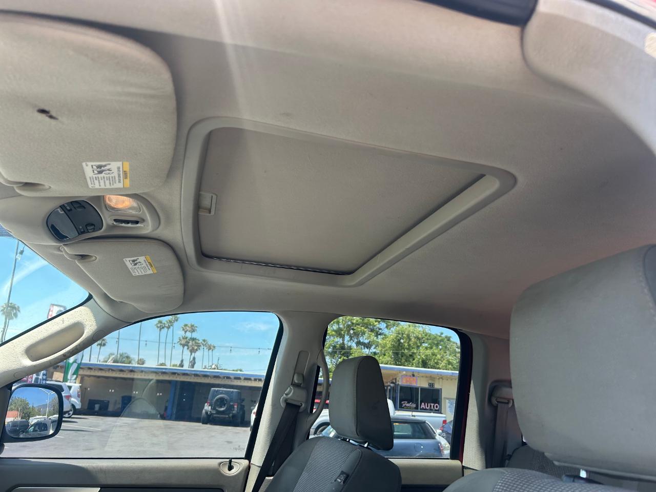 Dodge Ram 1500 4WD Quad Cab 140.5" SLT 2007