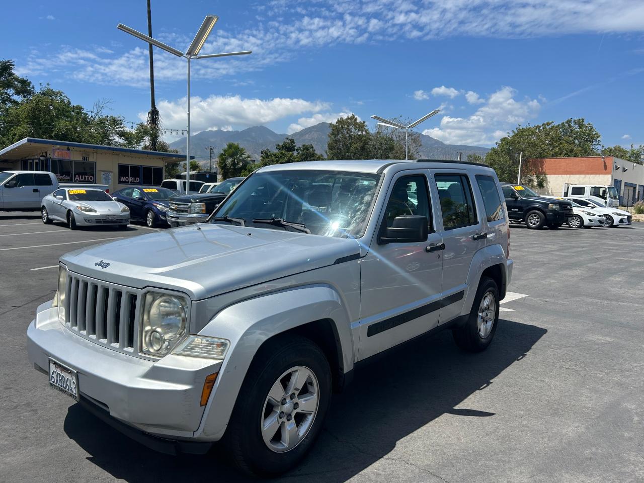 Jeep Liberty RWD 4dr Sport 2012