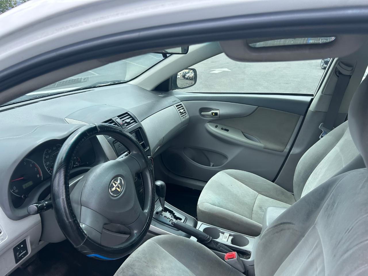 Toyota Corolla 4dr Sdn Auto (Natl) 2009