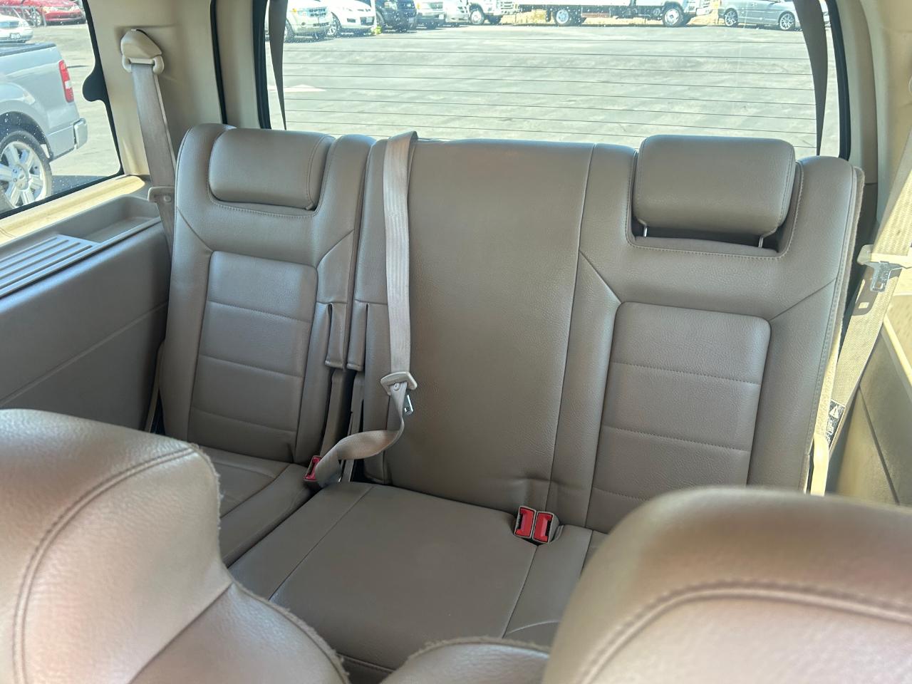 Ford Expedition 4.6L Special Service 2004