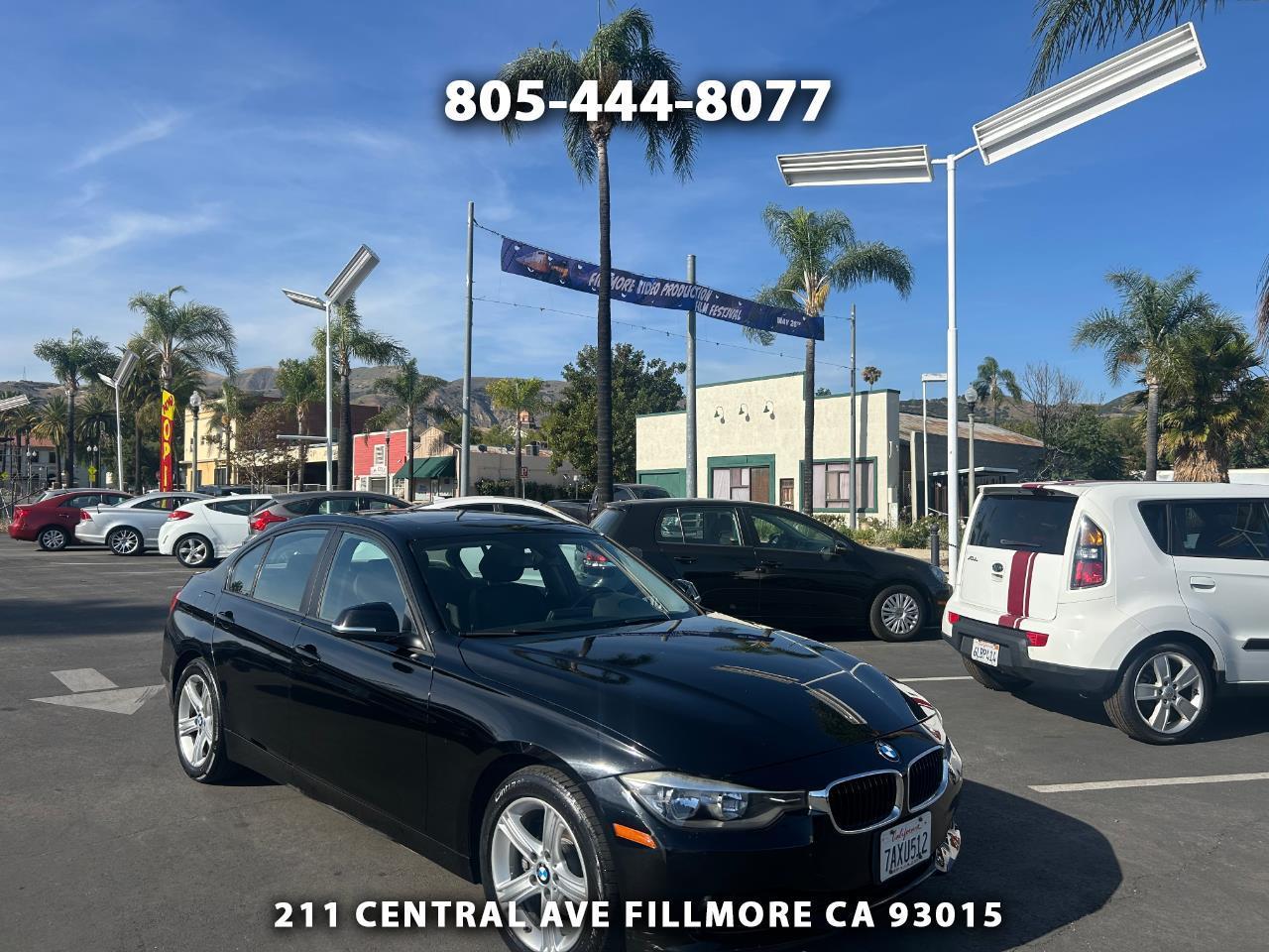 BMW 3 Series 4dr Sdn 320i RWD 2013