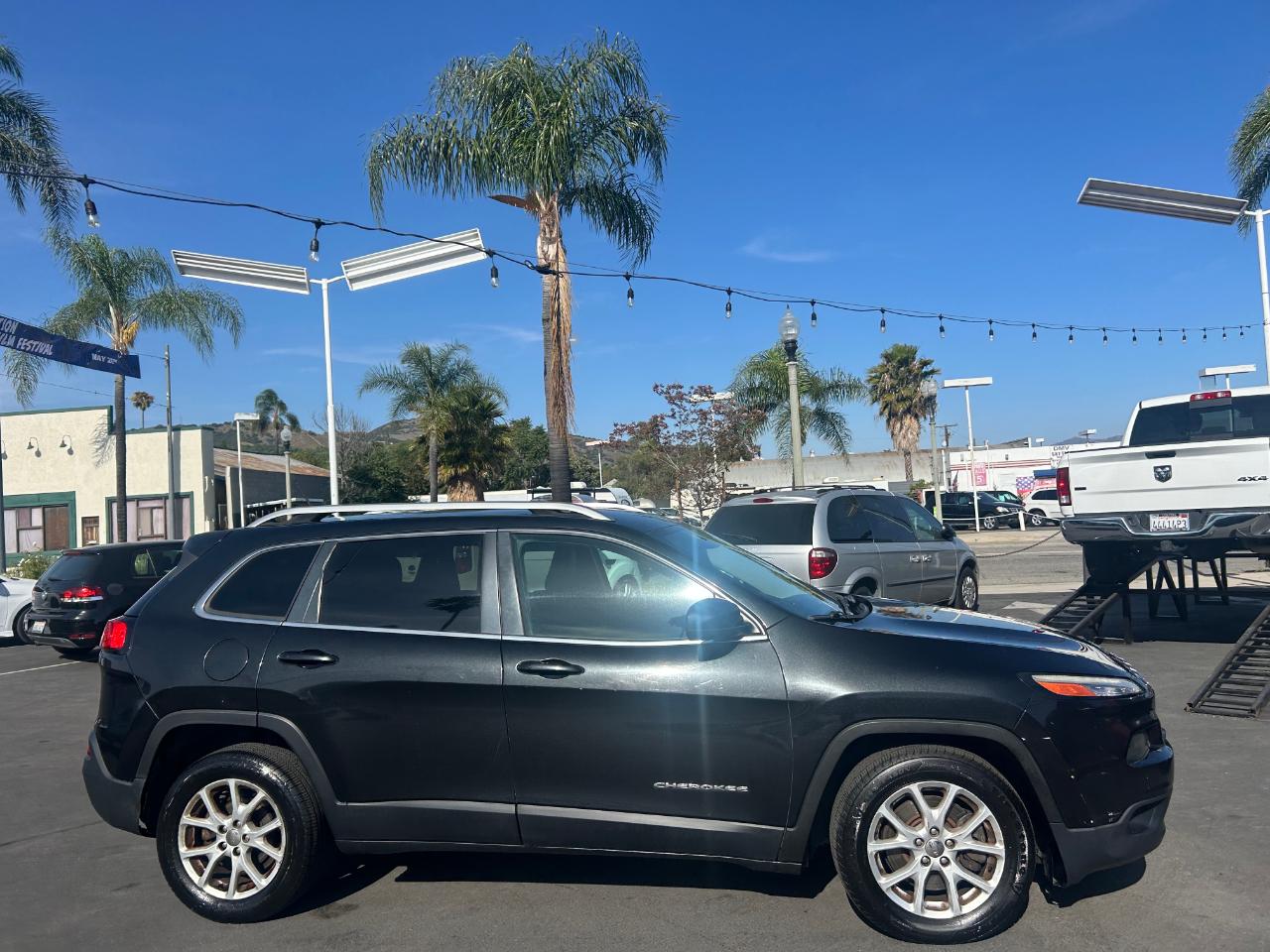 Jeep Cherokee FWD 4dr Latitude 2015