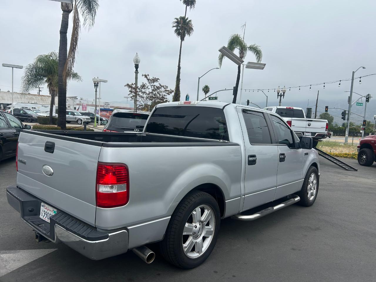 Ford F-150 2WD SuperCrew 139" FX2 2007