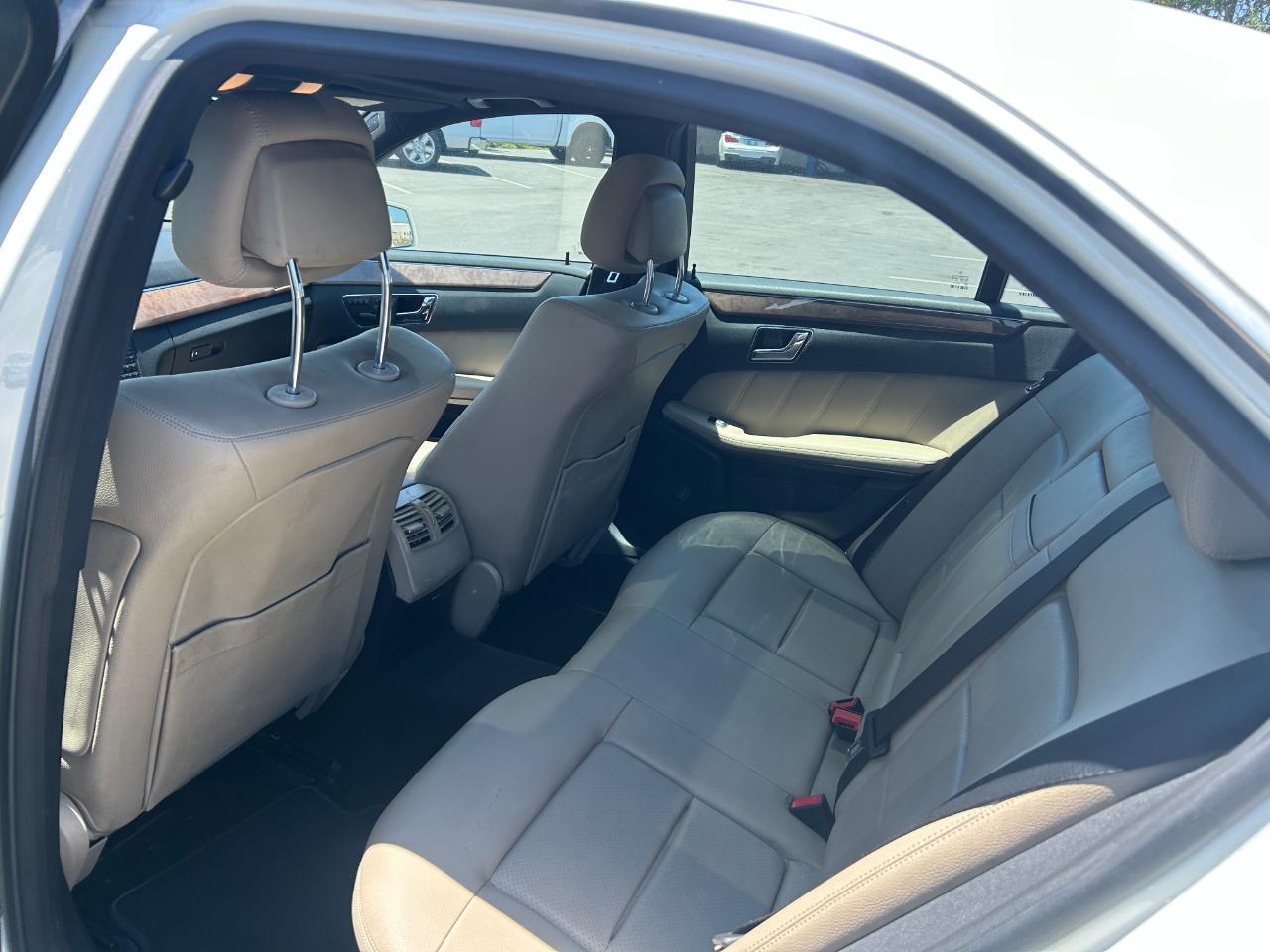 Mercedes-Benz E-Class 4dr Sdn E 350 Sport RWD 2010