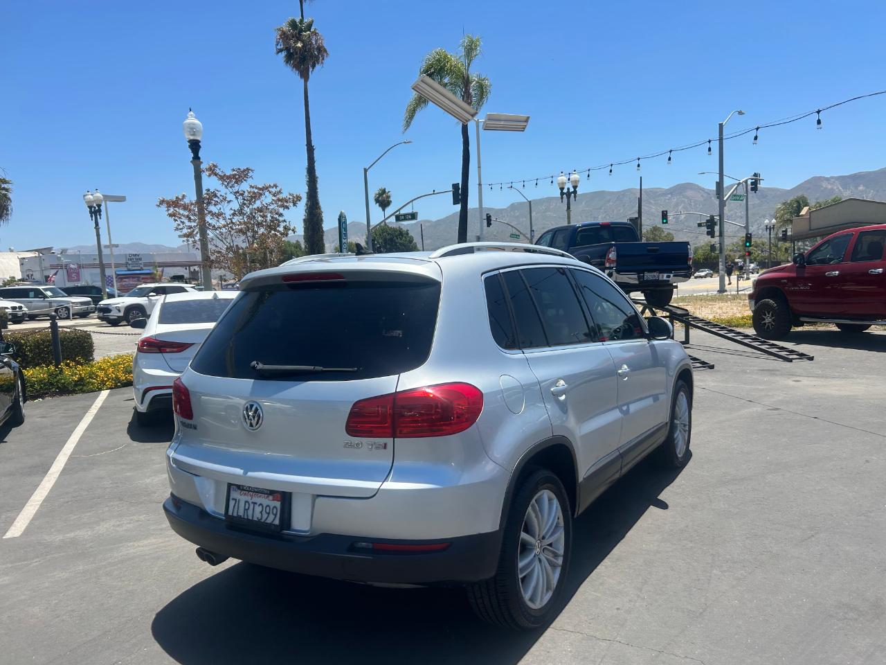 Volkswagen Tiguan 2WD 4dr Auto R-Line 2015